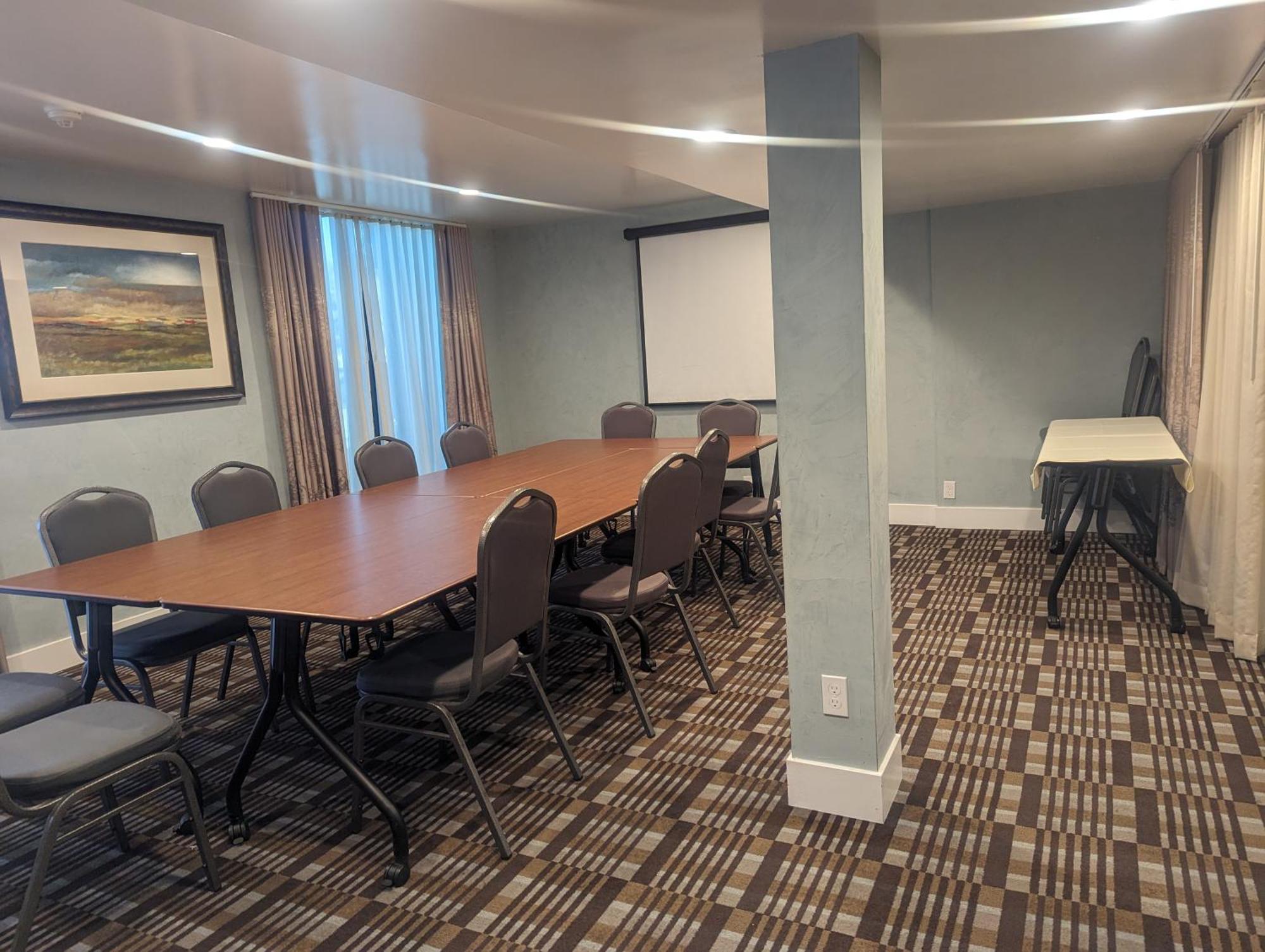 Wyndham Visalia Hotel Екстериор снимка