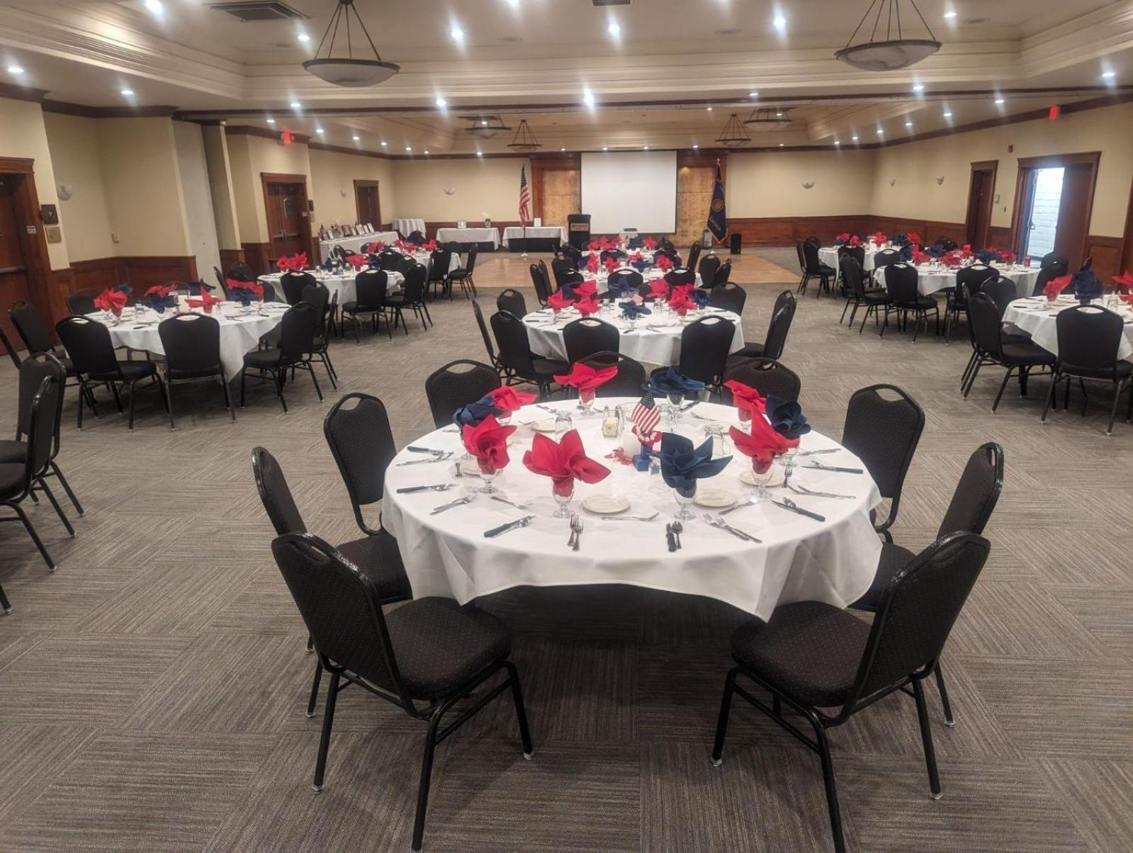 Wyndham Visalia Hotel Екстериор снимка