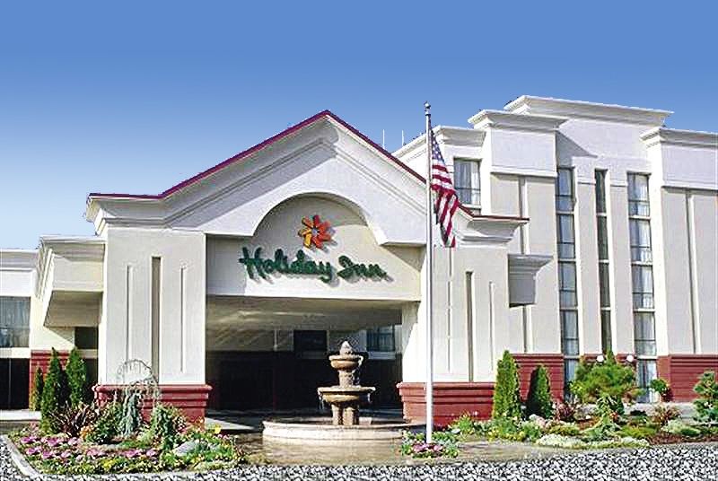 Wyndham Visalia Hotel Екстериор снимка